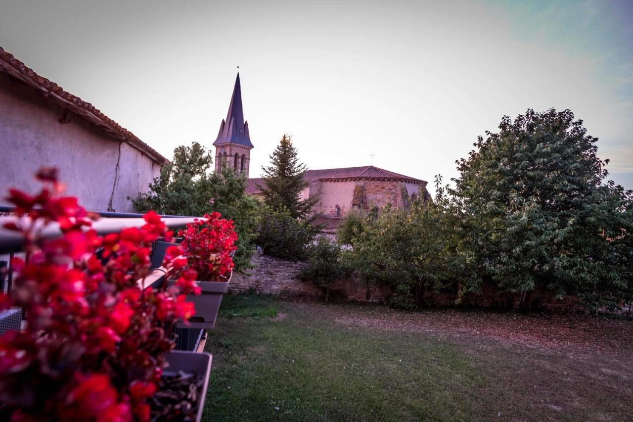 Bed and Breakfast La Cheneviere Saint-Rémy-de-Chargnat Exterior foto