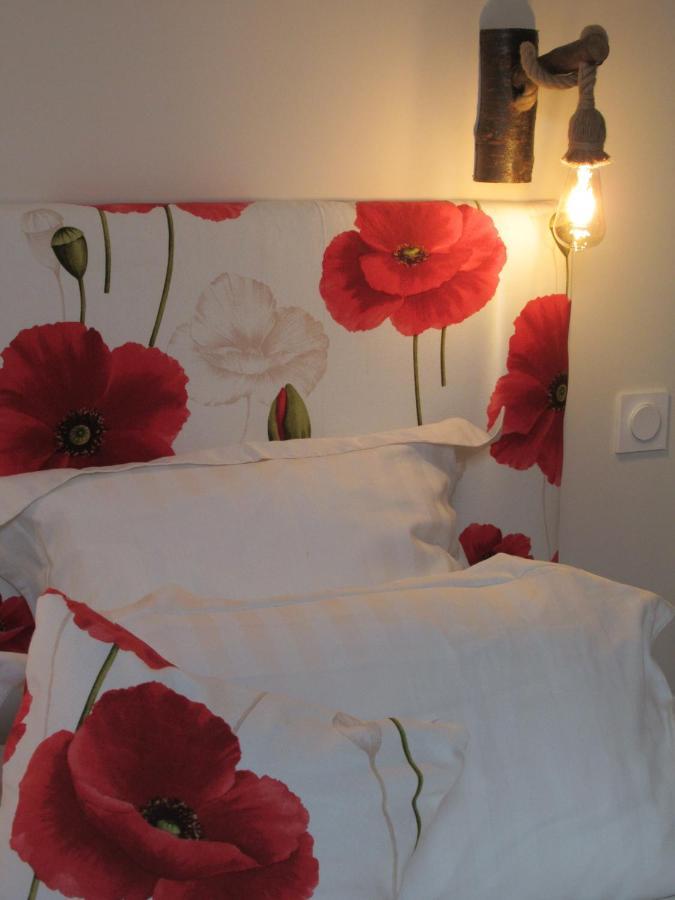 Bed and Breakfast La Cheneviere Saint-Rémy-de-Chargnat Exterior foto