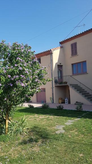 Bed and Breakfast La Cheneviere Saint-Rémy-de-Chargnat Exterior foto